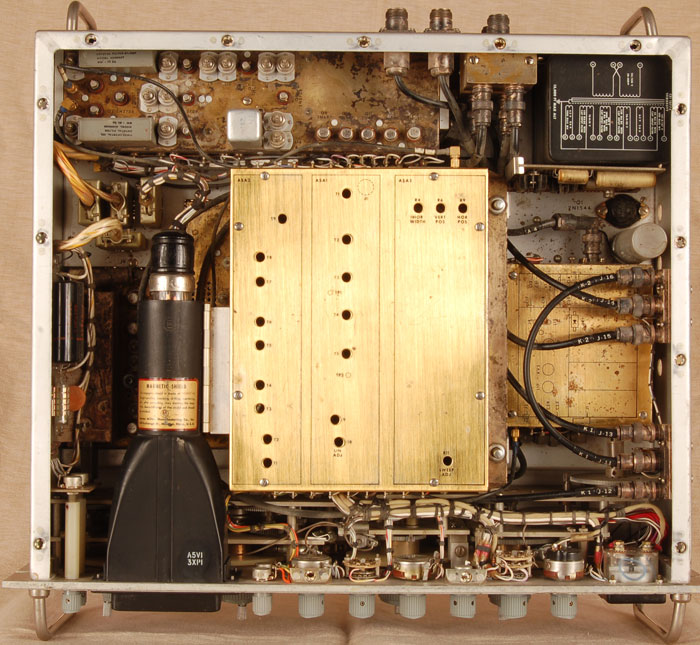 RS-111 top